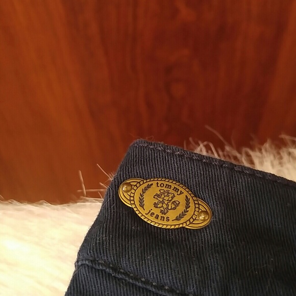 Tommy Jeans navy pleated mini skirt size 1 - Picture 3 of 4